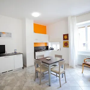 Appartamento Benzi, Côme